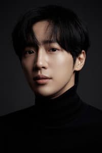 Lee Sang-yeob in Traces of Love