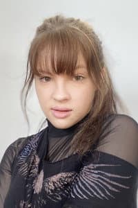 Arina Prokofyeva in Schatz, nimm du sie!
