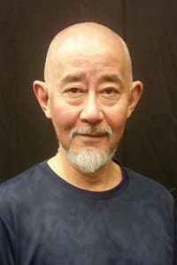 Masahiko Sakata in 野良犬2匹に猫1匹