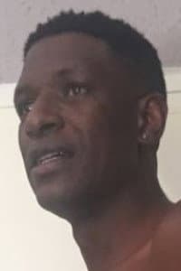 Diarrah Mamadou in Bare Bar Bangers