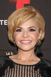 Itatí Cantoral in Cansada de besar sapos