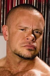 Peter Axel in Tap Out