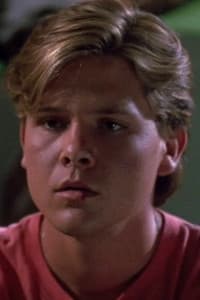 Paul Whitthorne in Critters 4