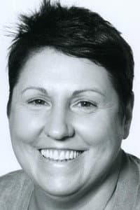 Lorraine Cheshire in Incompatible