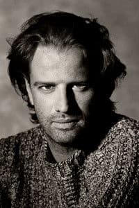 Christopher Lambert in The Broken Key