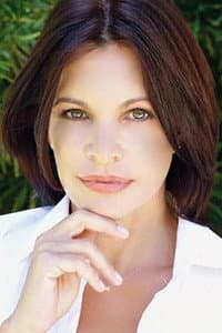 Laura Bayonas in El hombre oculto