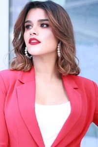 Clarissa Molina in Los Leones