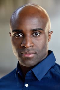 Toby Onwumere in Das Licht