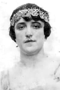 Vera Doria in The Madcap