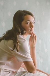 Andrea Fandos in Las niñas