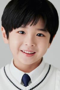 Lee Chae-hyun in 평행관측은 6살부터