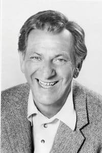 Jack Klugman in The Odd Couple: Together Again