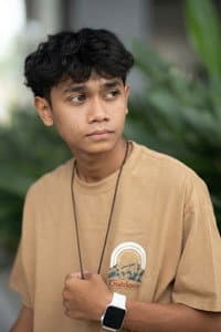 Fariz Isqandar in Budak Dari Tak Bai