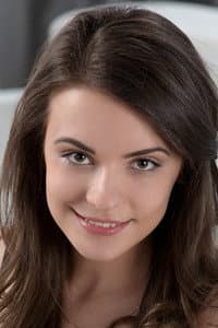 Silvia Jons in Sex with 2 Teenage Girls 3