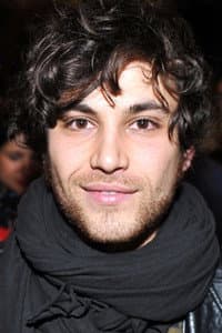 Warren Guetta in Le Retour du fils