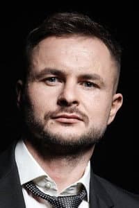 Roman Yasinovskiy in Julia Blue