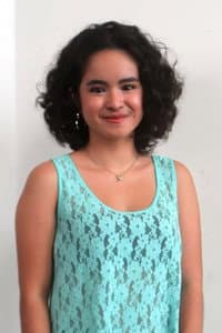 Meirayni Fauziah in Bidadari Terakhir