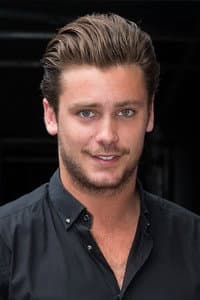 Bastian Baker in 120" présente Paléo