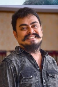 Santhosh Swaminathan in Piranthanaal Vazhthukal
