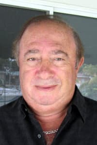 Ely Feldman in Er Conde Suelto In Hollywood