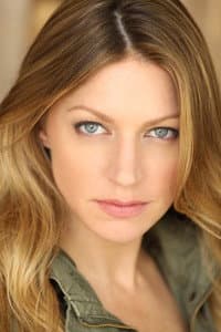 Jes Macallan in Kiss Me