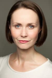 Zoe Rainey in National Theatre Live: She Stoops to Conquer