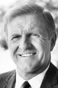 Philip Abbott in Escape from Bogen County