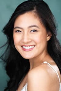 Amanda Shi in Meet Cute in Manhattan