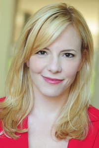 Lauren Hunter in Sanatorium