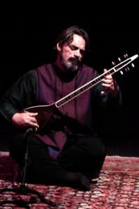 Hossein Alizadeh in Bazm-e Razm