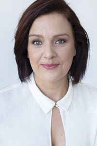 Julie Roussel in Salut Dad
