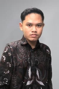 Sandy Prahadja in Return of Rizal