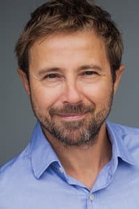 Luc Thiffault in Les faux sapins