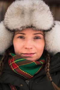 Elin Kristina Oskal in Stolen