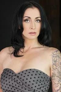 Erin Cameron in Slam!