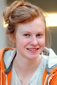 Mathilde Goffart in Survivre avec les loups