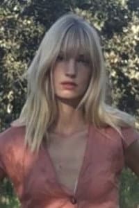 Chloé de Grom in Rien sauf l'été
