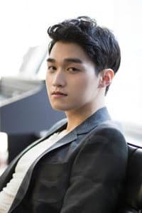 Lee Ik-jun in 야간비행
