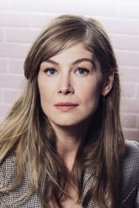 Rosamund Pike in A Private War