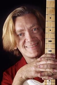 G.E. Smith in Roger Waters The Wall on Tour