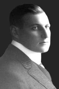 Felix Modjeska in The Pretender