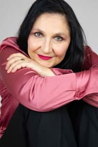 Susanna Gozzetti in Мій карпатський дідусь
