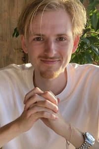 Koen van Heest in Casa Del Mundo met de Bankzitters