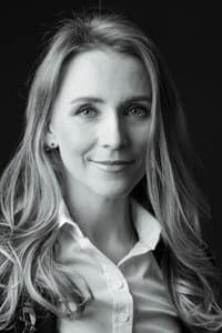 Diana Mikita in Priceless