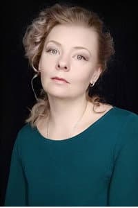 Natalya Latysheva in Люди добрые