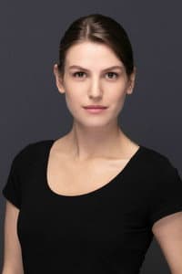 Melissa Değer in Barda