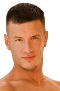 Adam Knox in Sanctuary 2