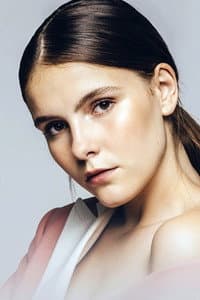 Camille Schneyder in Vitaa & Slimane : VersuS Tour, le concert événement
