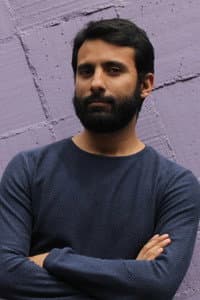 Julio César Durán in Bosco: La Sombra Extraviada Bajo la Luna de Plata