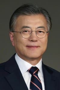Moon Jae-in in La diplomatie du vaccin